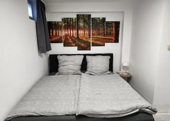 Ferienwohnung MW 4a bis72 m2 Höxter Weserbergland Weser 1-2P 1SZi mBad 3-4P 2SZi m2Bäder Terrasse Wäsche Endreinigung Self CheckIn
